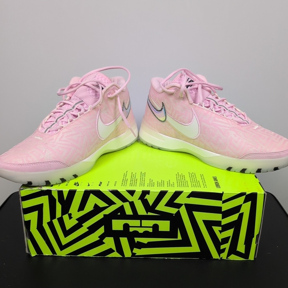 Nike Men's LeBron NXXT Gen Pink Genesis Basketball Shoes Size 11 No Lid